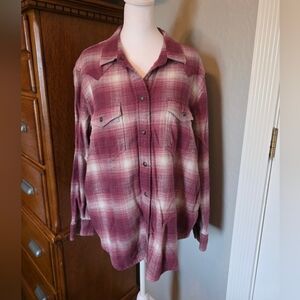 American Eagle Oversized Flannel Button Down Shirt, Women's M